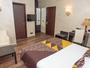 Akayet Hotel