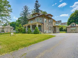 Spacious Home 2 Mi to Seneca Allegany Casino!