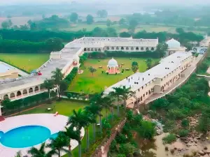 HOTEL RAJ MAHAL THE PALACE