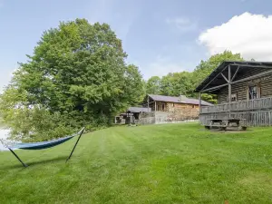 Mountain Lake Cottages