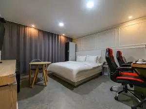 Gumi Bonggokdong Hotel Countinue