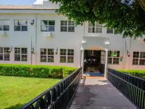 Hotel O Puente