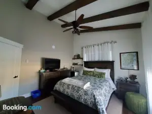 Back Home Bed and Breakfast