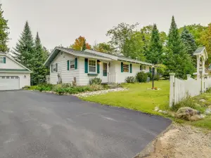 Roscommon Cottage - Walk to Higgins Lake!