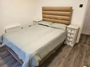1 Bed Modern Flat