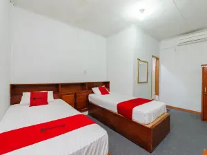 Intense Maia Hotel