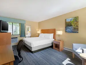 Best Western Inn  Suites Rutland-Killington