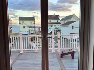 Cozy East Haven Apartment - Walk to Beach!