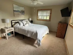 Summer Special Lake House Mins from Lexington, MI