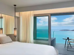 Niko Seaside Resort