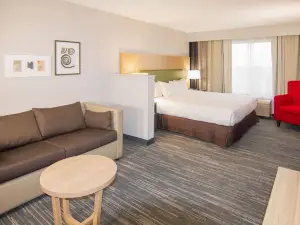 Country Inn & Suites by Radisson, Stockton, IL