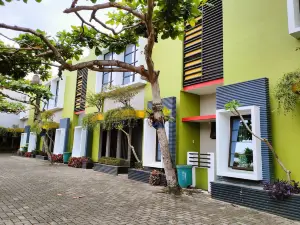 Lonari Hotel