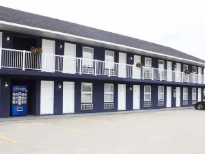 Bowmanville Marina Inn & Suites
