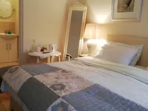 The Vee Guest Accommodation