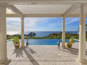 The Bay Crest Manor Views Pool Beach