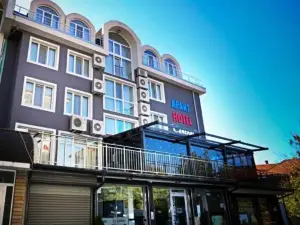 Apart Hotel Central