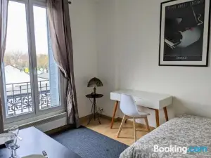 The Parisian Stay - Duke Housing