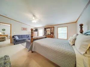 Secluded Ohio Getaway on 65 Acres!