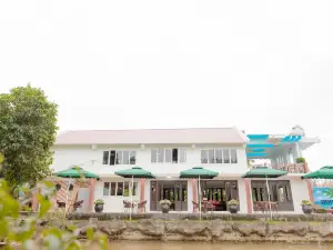 Hoa Lư Garden Resort