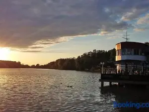 Appartement au Calme Face au Lac