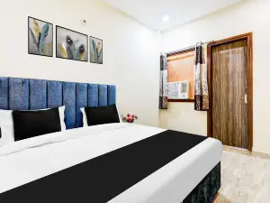 Spot On RAVINDRA’S HOTEL
