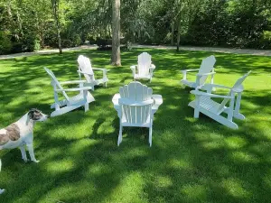 Luxury 9 Acre Sagaponack/Sag Harbor Compound Retreat & Year-Round Spa