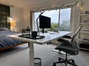 Family home 10 min from SFO, 30 min from SF & Silicon Valley