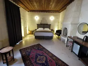 Arkeles Suites