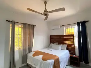 E-Town City Guest House
