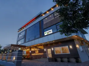 Treebo Amigos Residency Cochin Airport Hotel