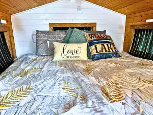 Glorious 2 Lake Eastland Glamping Tiny Town Egrets