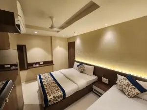 Hotel Yatri Inn