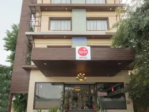 Hotel Agra - Walking Distance to Tajmahal