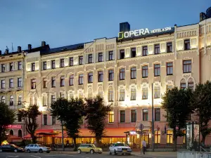 Opera Hotel