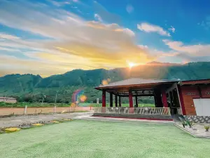 Simangande View & Resto By Helocus