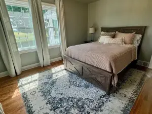 Townview Farmhouse - Bourbon Trail - Farm Stay