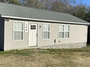 Cozy Cottage, Quiet and Peaceful, Minutes from Lake Guntersville