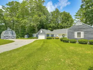 Water-View Home in the Berkshires