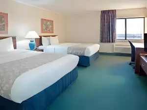 Norwood Inn & Suites Indianapolis