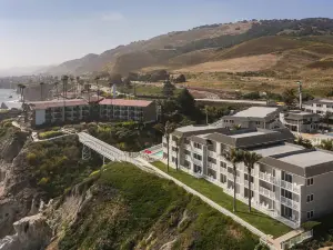 Pismo Lighthouse Suites