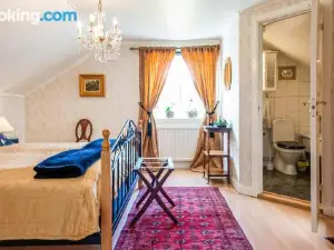 Amazing Home in Stjnrhov with 3 Bedrooms and Wifi