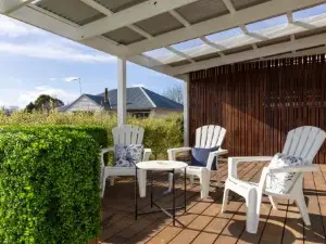 FOREST CORNER - 3 BEDROOM WEATHERBOARD, TRENTHAM
