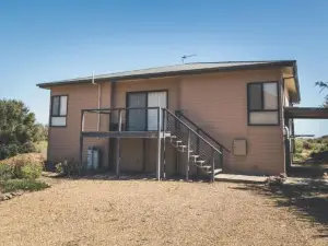 20 Lady Bay Road