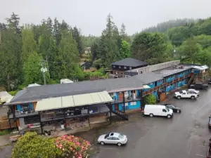 Meares Vista Inn