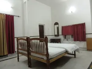 Kunjpur Guest House