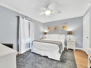 Gulf Place Caribbean 311
