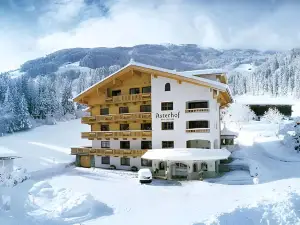 Aster Boutique Hotel & Chalets