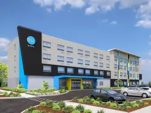 Tru by Hilton Brunswick