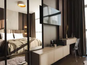 DISTRICT boutique hotel