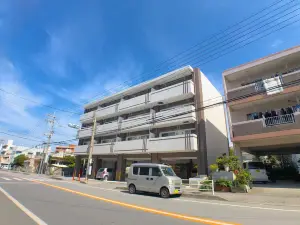 Luana Lea Karate Kaikan Mae